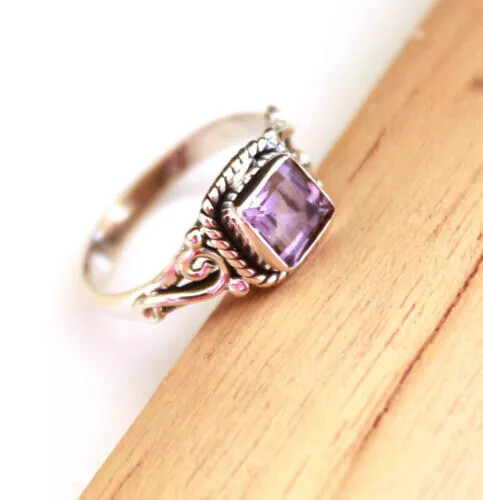 Solid 925 Sterling Silver Amethyst Stone Ring Woman Partywear Ring All Size R183 - Picture 1 of 4