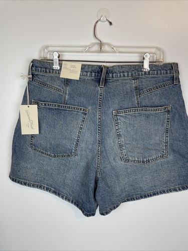 universal thread high rise midi shorts Size 14 - Picture 3 of 4