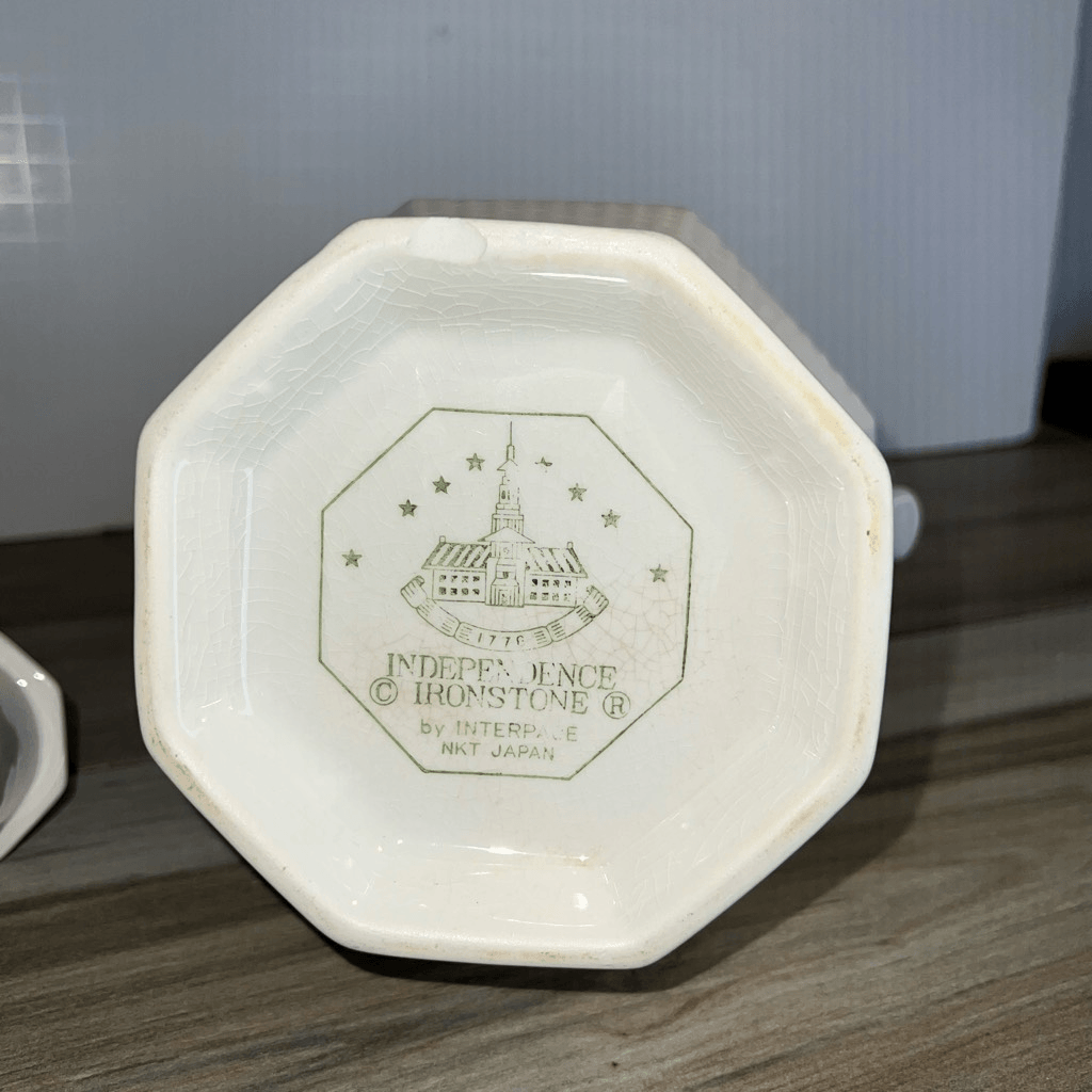 Vintage Independence Iron Stone 1776 Coffee/Tea Pot By