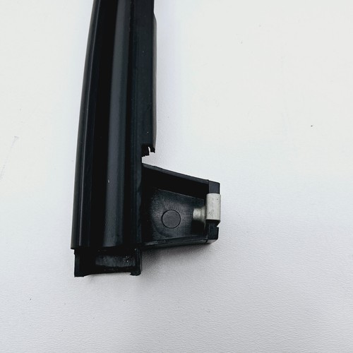2023 F250 F350 F450 F550 FRONT LEFT WINDOW CHANNEL RUN DOOR GLASS ML3Z1521597A - Picture 6 of 14