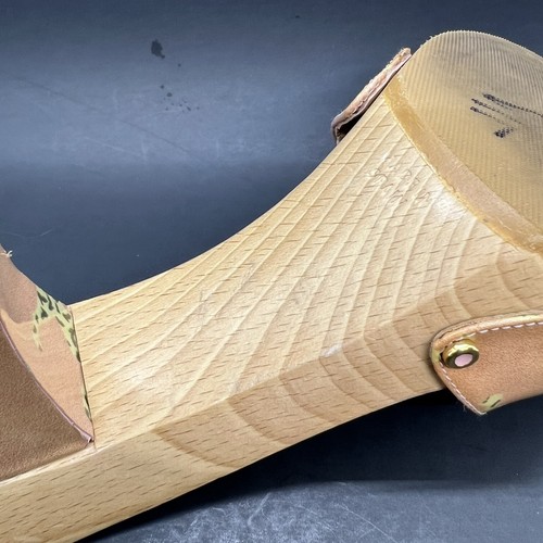 ✅ Stuart Weitzman Rose Dalmations Slip On Heels Wooden Sole Women's Size 8.5 - Picture 14 of 16