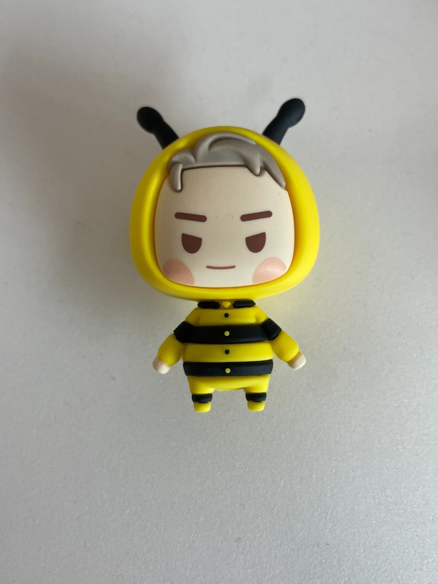 ON HAND) BTS 2025 FESTA Lucky Draw figure magnet Island in