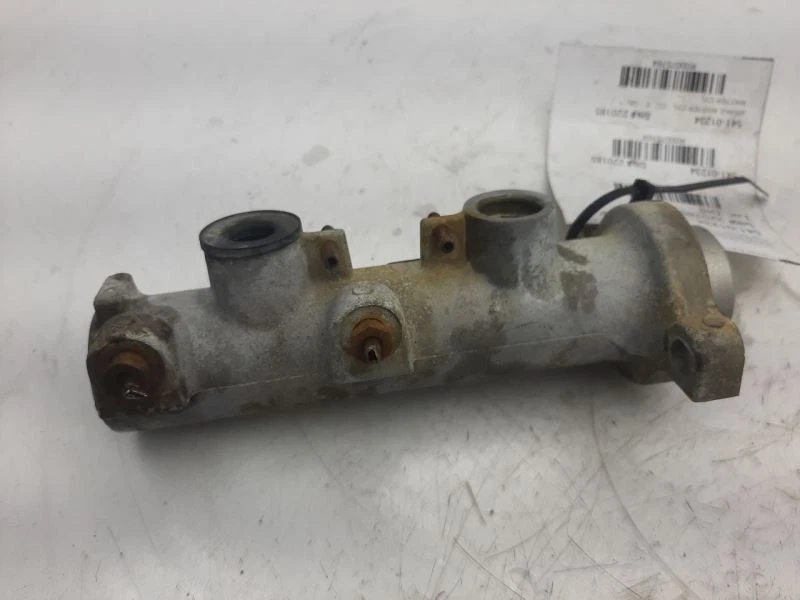 Cilindro maestro de freno motor 30/10/04 03-05 Dodge Ram 2500 05093407AA Foto 4 de 4