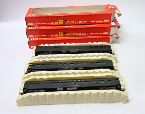 Schwader mit 3 Rivarossi HO PULLMAN Reisezugwagen 2692, 2693, 2695 - Originalverpackt sehr guter Zustand | Zustand: Used