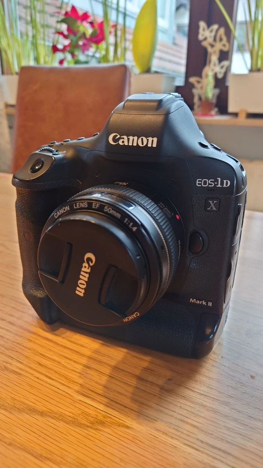 Canon EOS 1D Mark II · Body, Foto 3 von 5