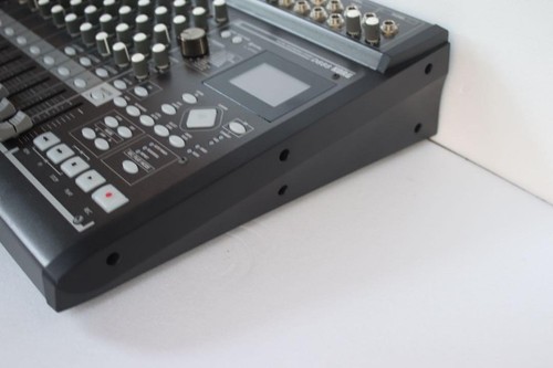 KORG D888 Digital Recording Studio 8-Track Mixer With Case & Cable from Japan - Picture 5 of 7