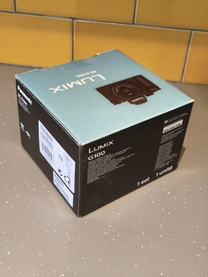 Panasonic LUMIX DC-G100K 20.3MP Mirrorless Camera - Black (Lumix G Vario 12-32mm, photo 4 of 4