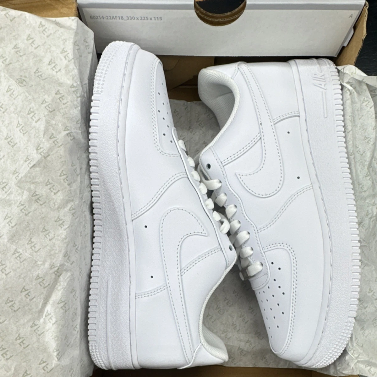 Nike Air Force 1 Low '07 ホワイト 28cm 新品 Preços baixos em Nike Air Force 1 Low '07 White | eBay