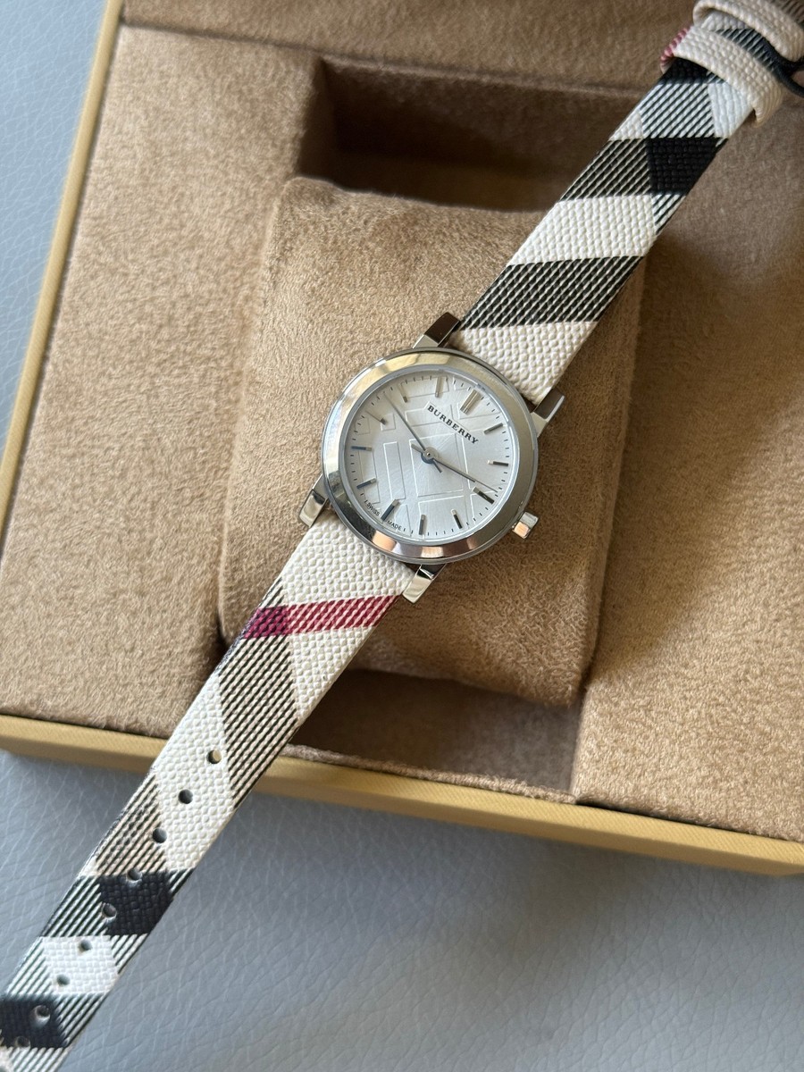 Burberry レディース 時計 BU9212 デイト付き Brand New Burberry BU9212 Haymarket Check Stainless Steel 26mm