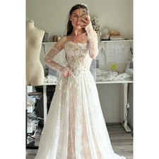 Off-White Lace Appliques Strapless Wedding Dress Detachable Sleeves A Line