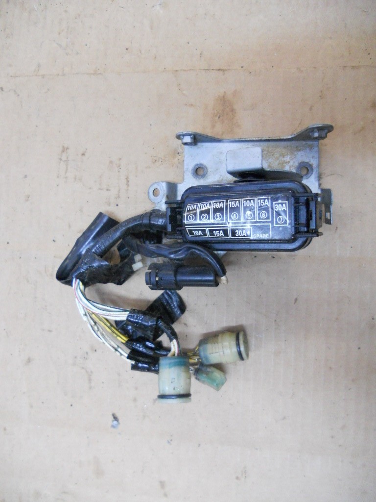 専用　2215 Honda BF 175-200-225 HP Main Fuse Box & Cable Assembly 32415
