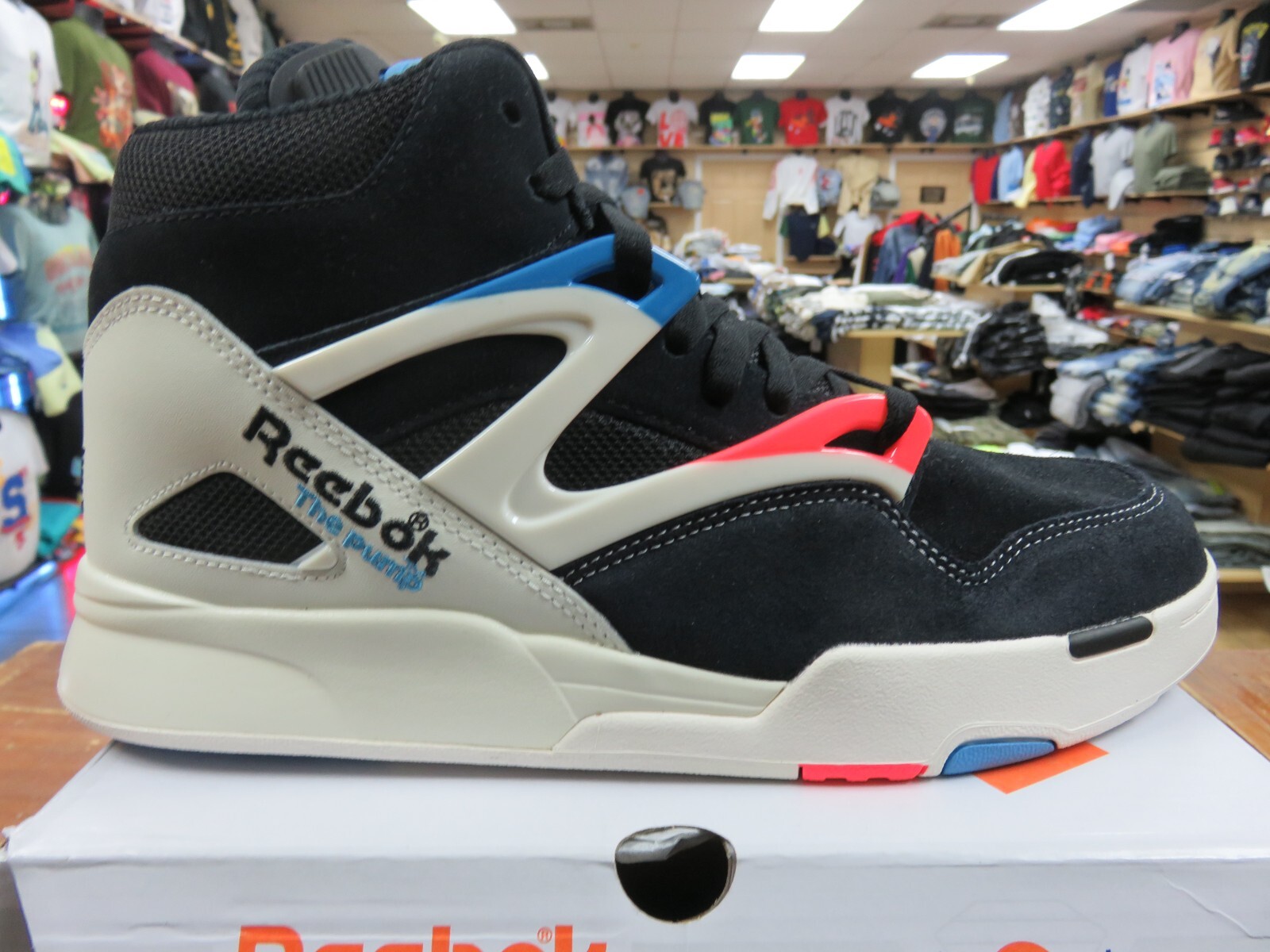 MEN'S REEBOK PUMP OMNI ZONE ll CBLACK/CHALK/ORGFLA. HR0504 | eBay