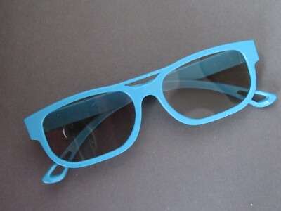 NEU: LG 3D Brille blau ''Cinema 3D'' AG-F215 Glasses Polarisationsbrille für TV