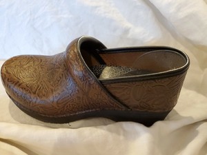 dansko xp size 38