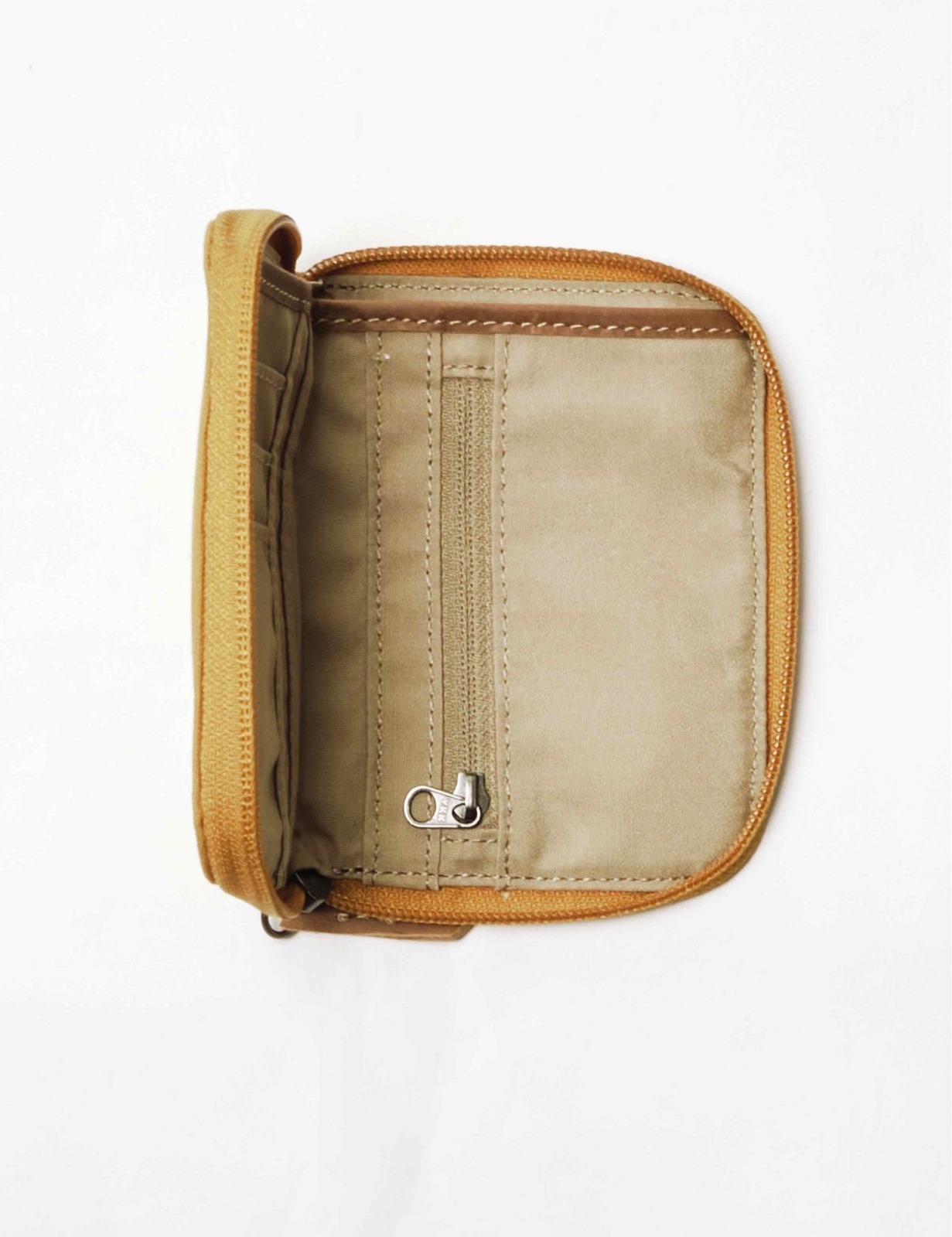 Fjallraven Unisex Zip Wallet Acorn eBay