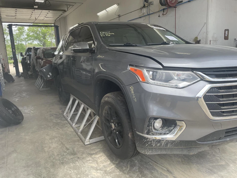 Used ABS Hydraulic Assembly fits: 2020 Chevrolet Traverse w/o pre-crash system 3 - Image 4 of 4