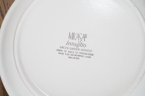Mikasa Intaglio Garden Harvest Dinnerware Plates Bowls Mugs Serveware & MISC PCS - Picture 16 of 92