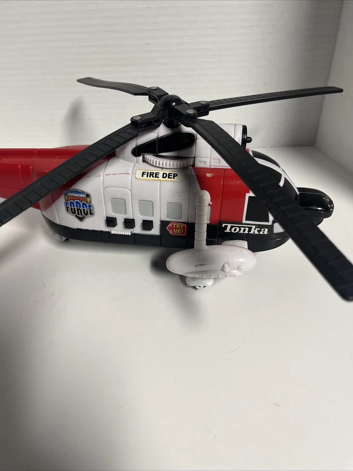 2010 Hasbro TONKA Fire Department Rescue Helicopter,used Lights Up Sounds WORKS - Image 4 of 4
