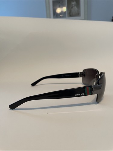 Vintage Gucci Sunglasses Tom Ford Black With Green & Red Strip On Arms - Picture 12 of 17