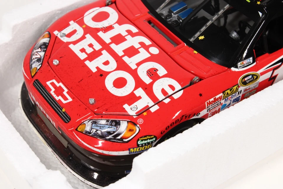 TONY STEWART 2011 ELITE #14 HOMESTEAD WIN OFFICE DEPOT CHEVY /450 MADE XRARE!! - Image 3 of 4