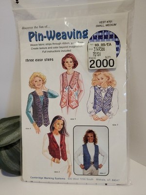1994 Cambridge Marking Systems Crafts Pin Weaving Vest #701 Size Small - Medium