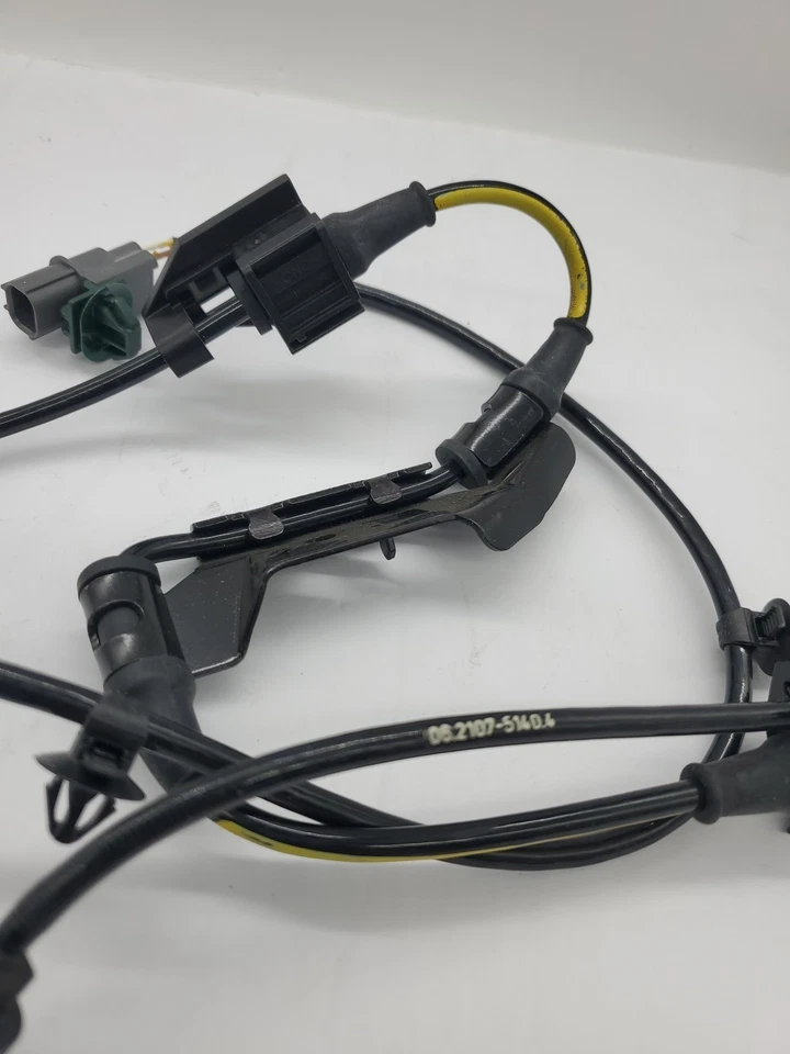 Carcasa de plástico trasera del lado del conductor con sensor de velocidad ABS para Honda Odyssey 2007-2010 Foto 4 de 4