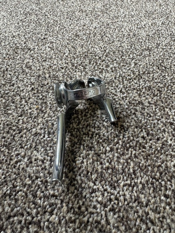 Shimano Down Tube Cable Guide