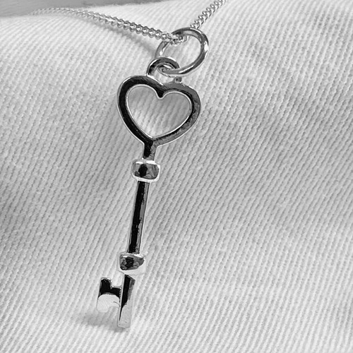 925 Sterling Silver KEY Pendant Chain Necklace A Key For Love Lock eBay