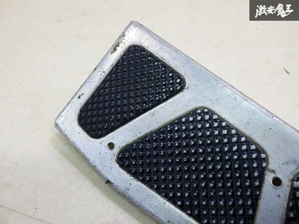 Nissan Skyline Genuine Option Foot Rest Pedal GT-R R32 R33 R34 JDM - Image 2 of 4