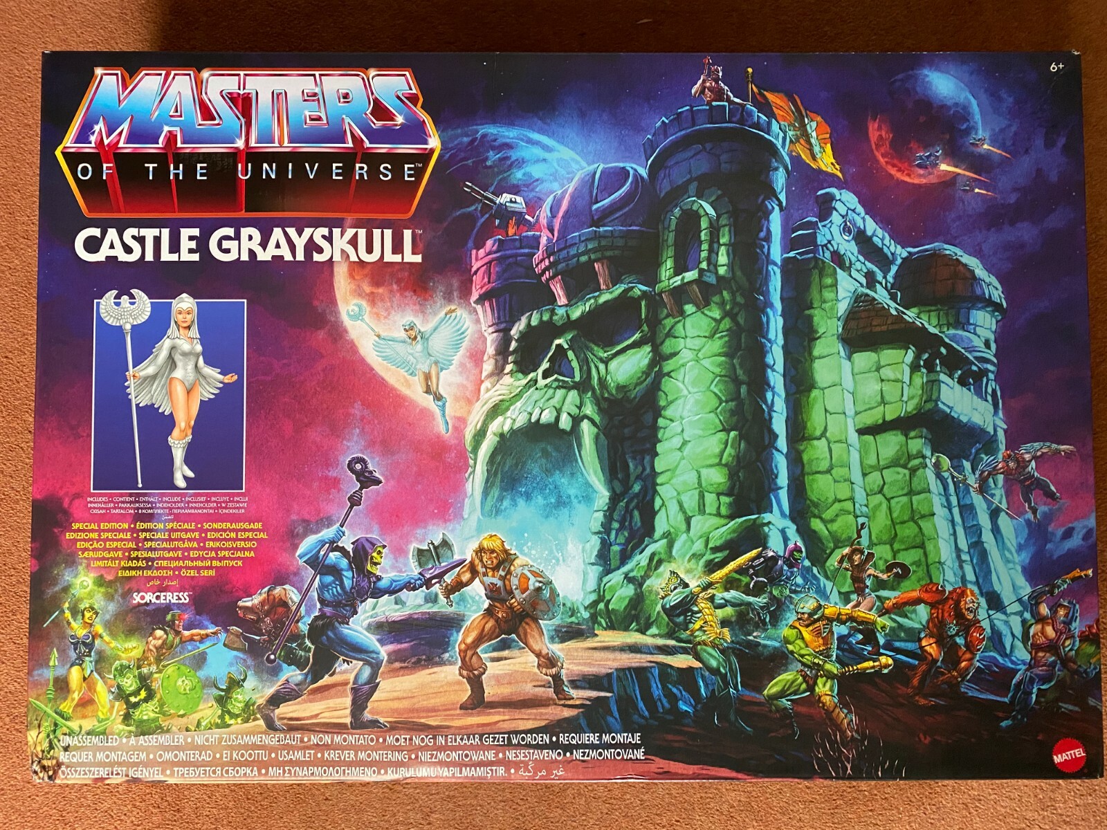 New MATTEL MOTU Origins Castle Grayskull Playset in Box