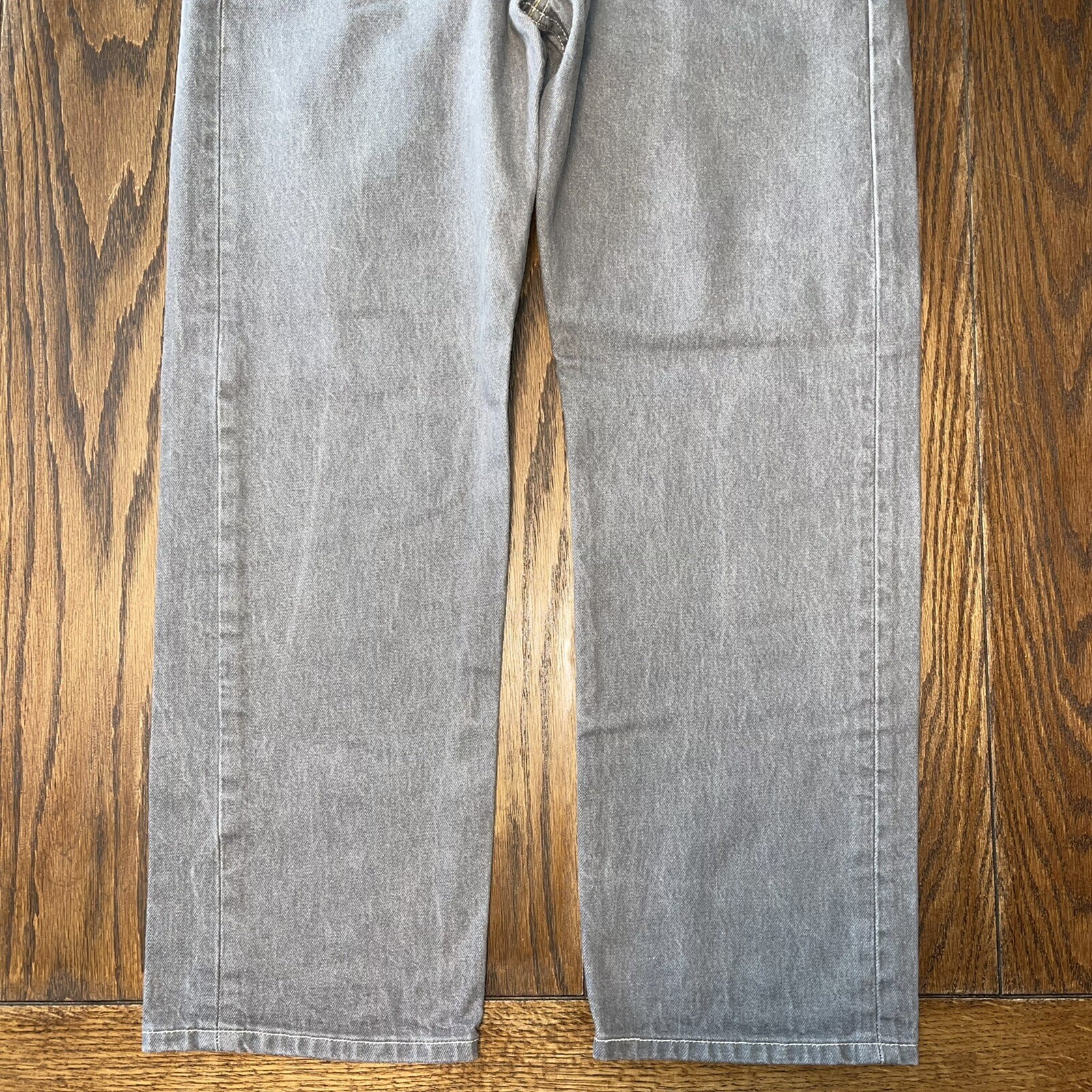 Levi's 501 Mens Jeans Gray Denim Button Fly 38x32 Act… Gem