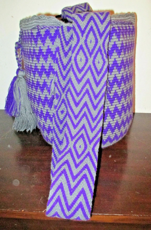 Bolso Wayuu Mochila Bucket Boho Colombia Rioacha Gris Púrpura Suroeste NUEVO 119 Foto 2 de 4
