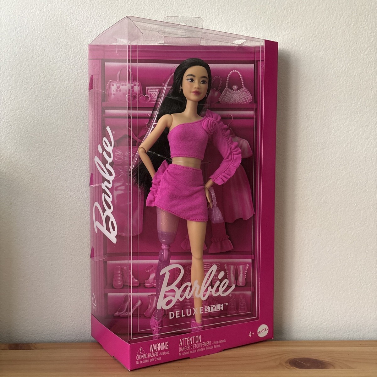 Barbie Doll Rose Deluxe Style Edition with Outfits Accessories