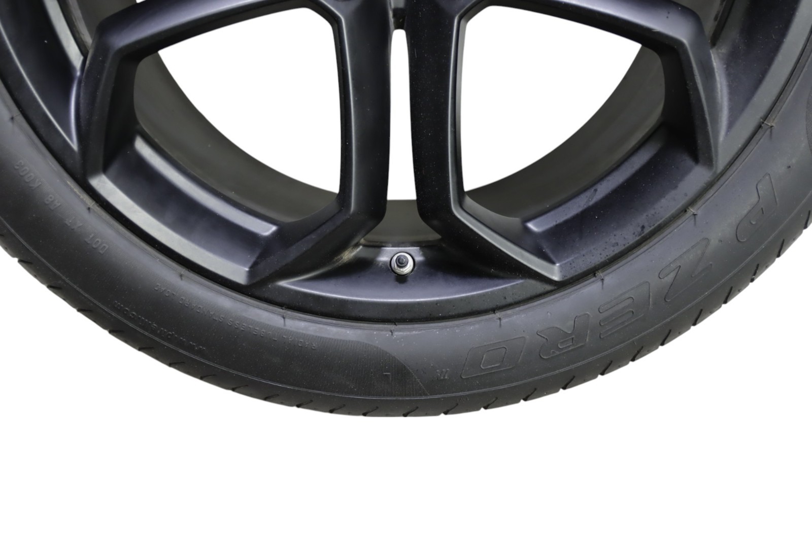 Lamborghini Aventador 20 in 20 x 12 Original Rear Wheel 2012 - 2016 OEM