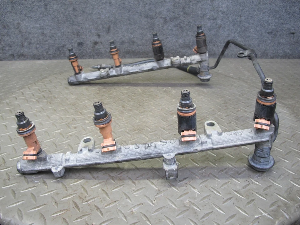 98-00 LEXUS UZZ30L SC400 1UZFE RIEL DE COMBUSTIBLE CON CONJUNTO DE INYECTORES MONTAJE OEM Foto 4 de 4