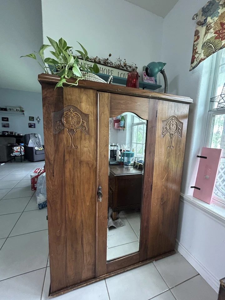 ARMARIO ANTIGUO ESPEJO ARMARIO Foto 2 de 4