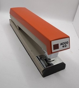 ACCO Model 40 Desktop Stapler Brown & Tan Vintage