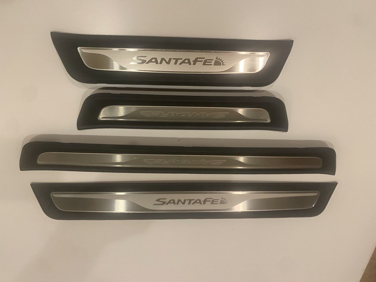 OEM Genuine 10 - 18 Hyundai Santa Fe OEM NEW Door Sills Kick Scuff