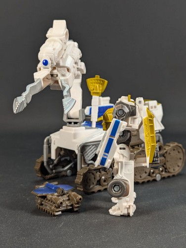 Transformers DOTM Cyberverse Ratchet Lunar Crawler complete Hasbro 2011 - Picture 2 of 4