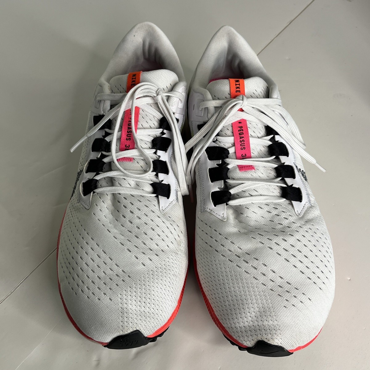 Nike Air Zoom Pegasus 38 DJ5397-100 White Running Shoes Sneakers Men’s Sz 