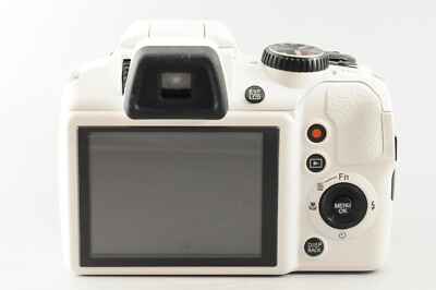 FUJIFILM S8200 ホワイト Amazon | FUJIFILM デジタルカメラ FinePix S8200WH 光学40倍