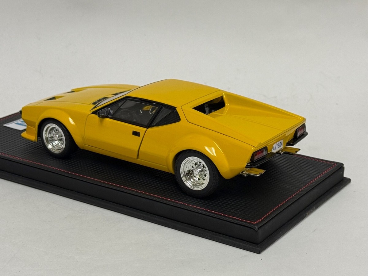 HOTWHEELS DETOMASO　PANTERA 1:18 Only One!! DeTomaso Pantera, Blue 1:18 Diecast Model Car by