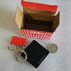 H-E-B Midtown Pizza Plastic Keychain w/ Trigger Clip & Detachable Keyring — photo 3