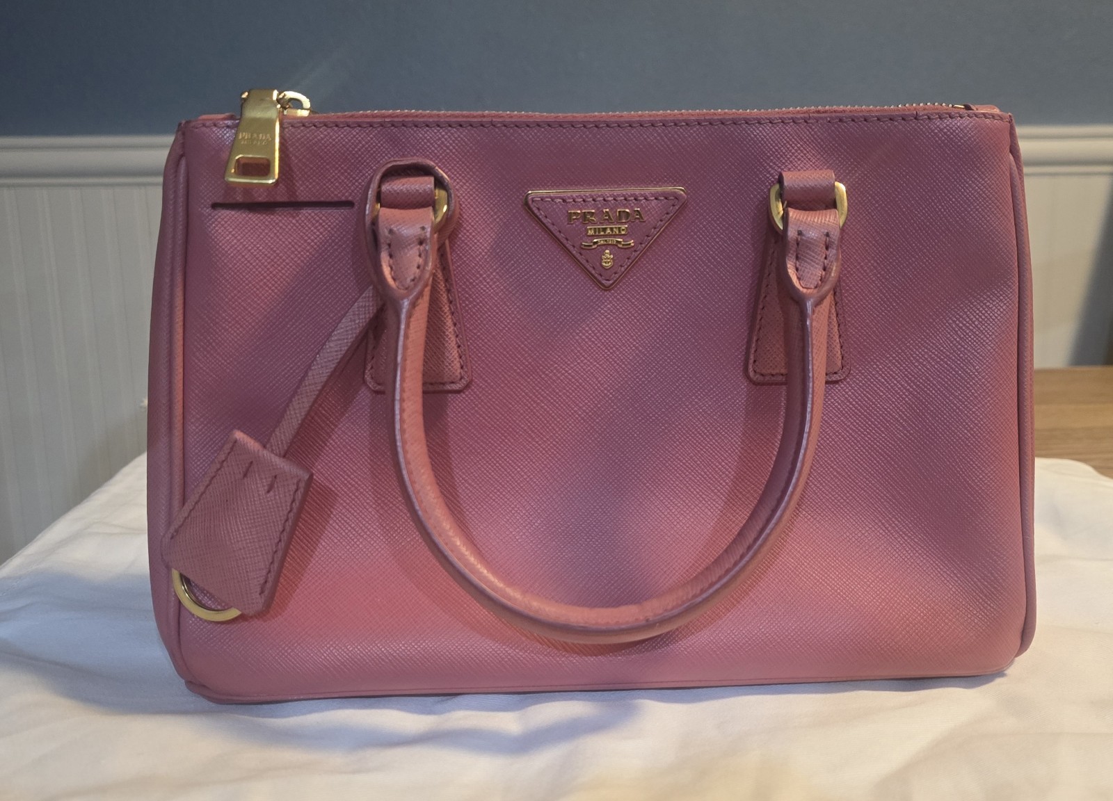 Prada Galleria Pink Small