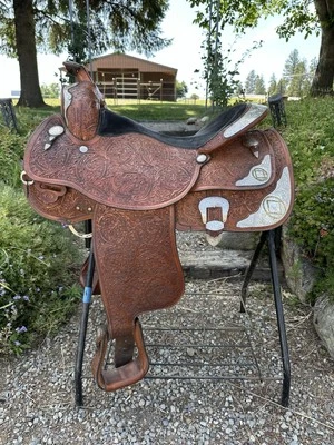 Horse Tack - 16” Circle Y Western Equitation Show Saddle - Image 1 of 4