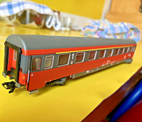 Märklin aus 42864 H0 Personenwagen ÖBB Eurofima 1. Klasse rot/grau ohne Beleucht | Condition: Gebraucht