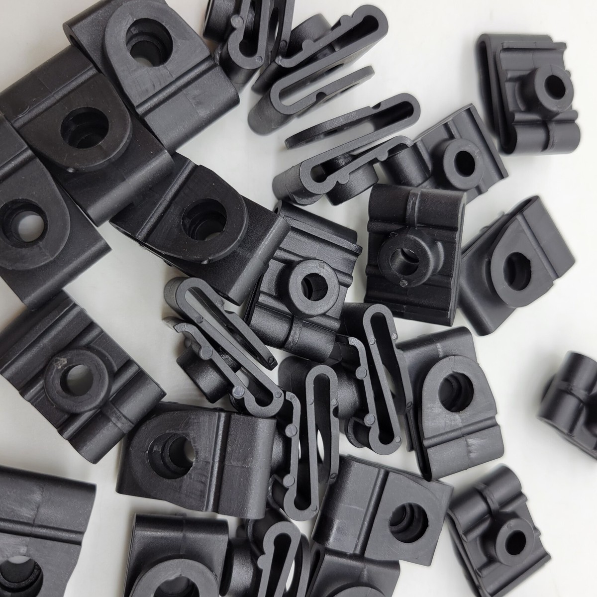 20 Pcs Nylon Nut #14 Screw Grommet 86825-28000 Mounting Clamp For