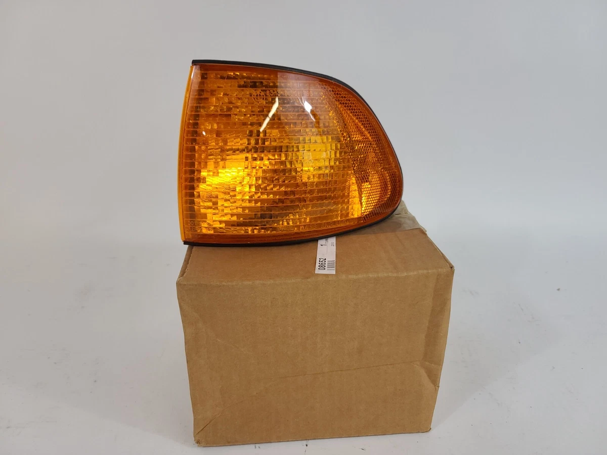 NOS 1995-2001 BMW E38 728i 730i 735i 740i 750i Left Turn Signal 