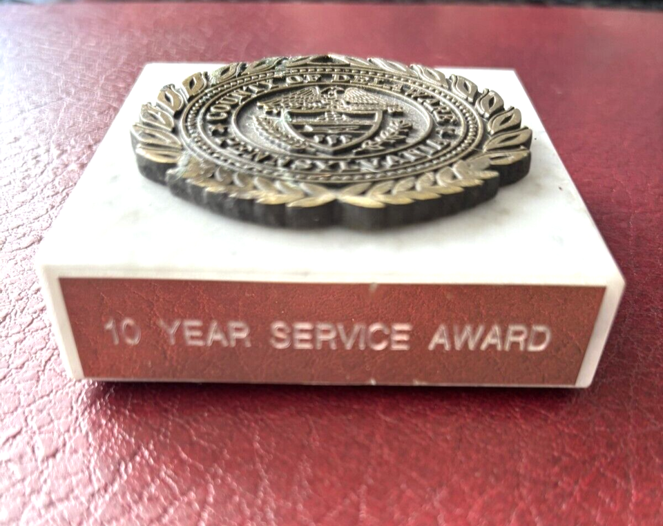 County Of Delaware * Pennsylvania 10 Year Service Award Medallion
