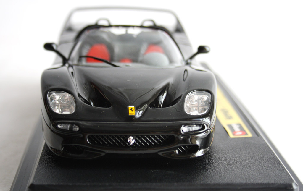 RARE VINTAGE BBURAGO FERRARI F50 1995 BLACK CABRIO 1:24 BIJOUX